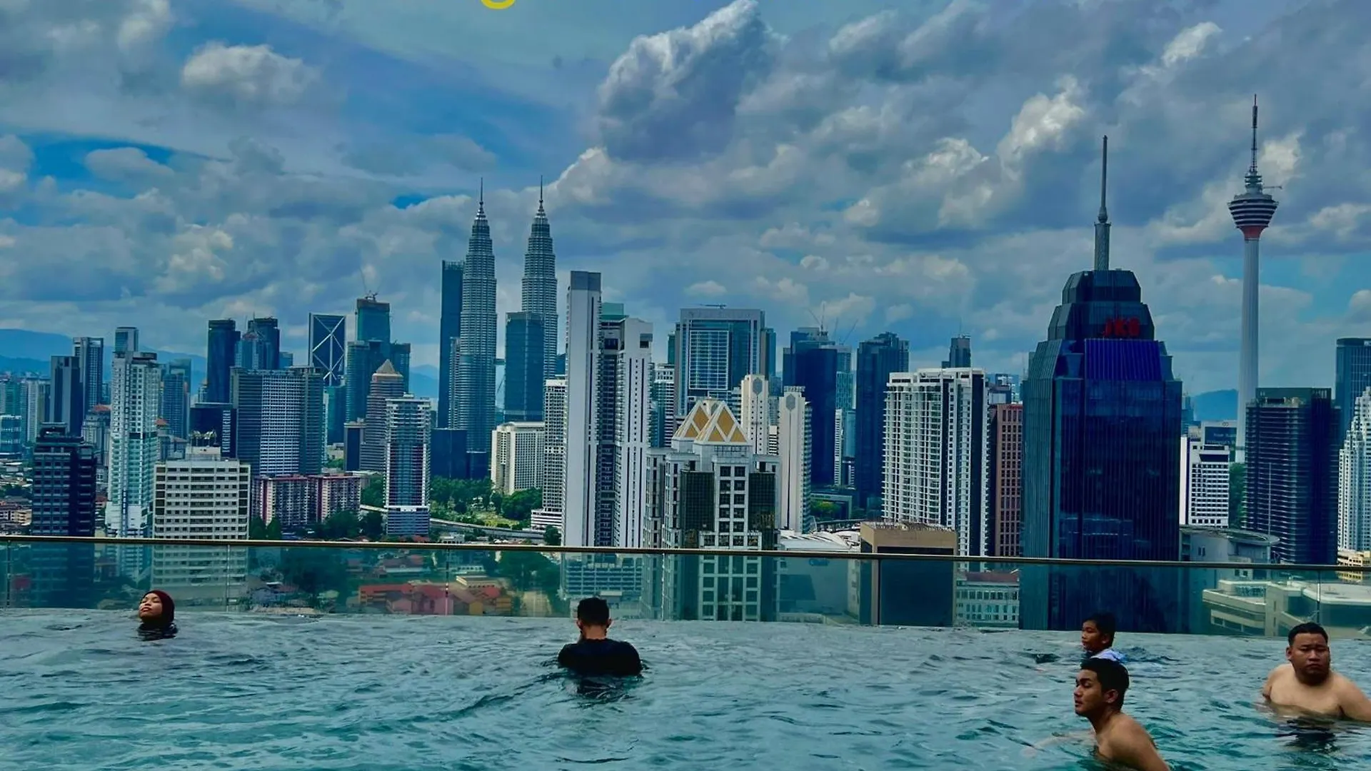 Regalia Suites 424 Kuala Lumpur Malaysia