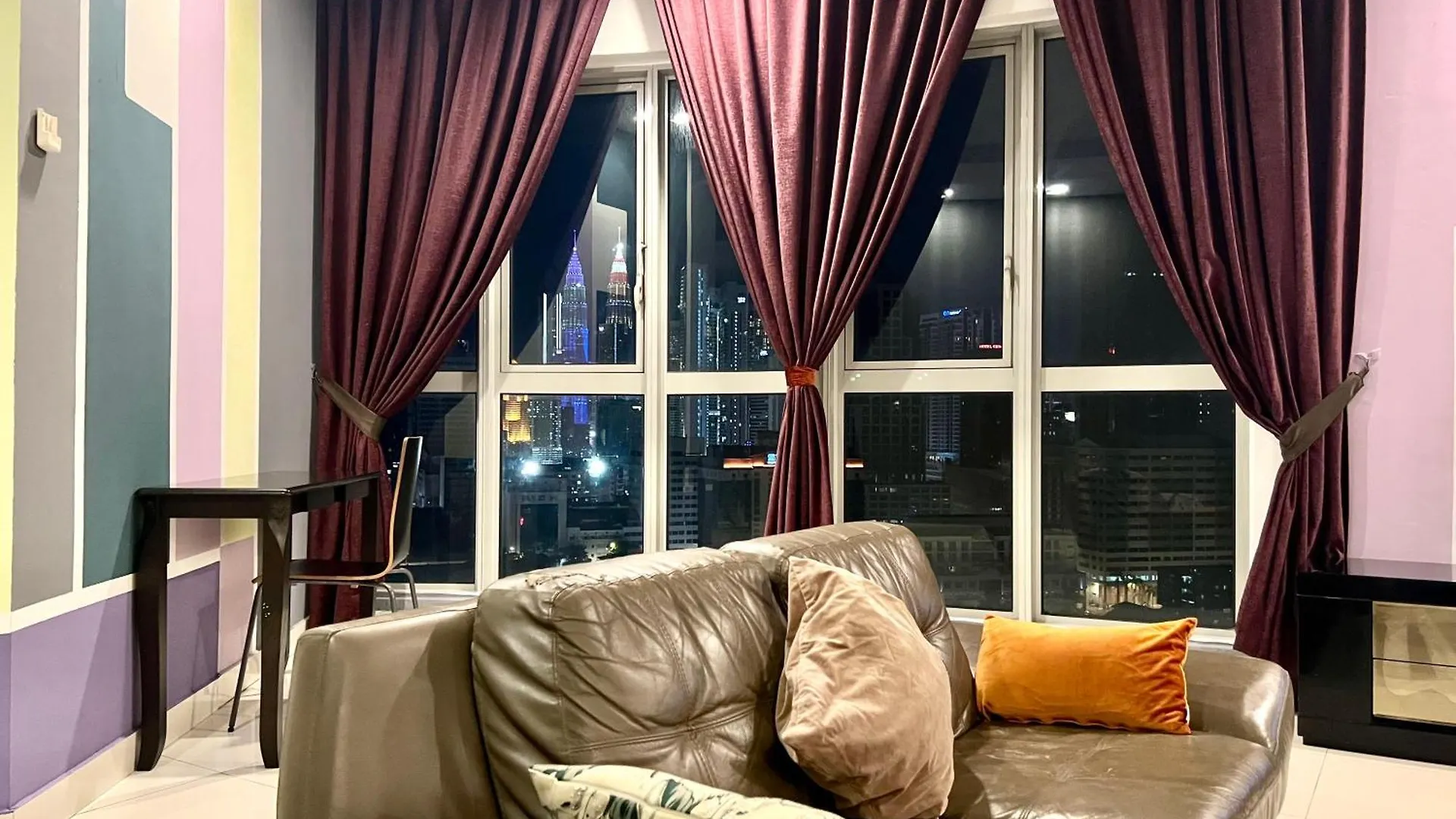 Homestay Regalia Suites 424 Kuala Lumpur Malaysia
