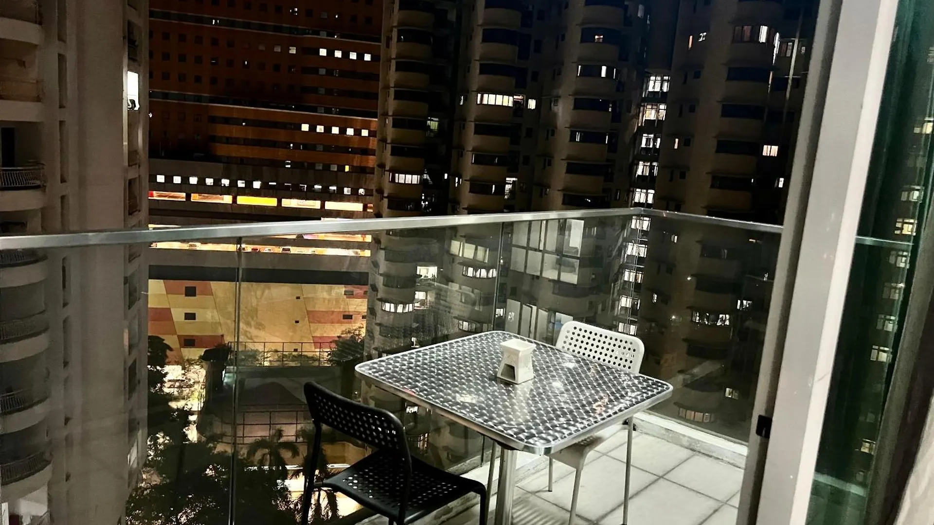 منزل للإقامة Regalia Suites 424 كوالالمبور ماليزيا